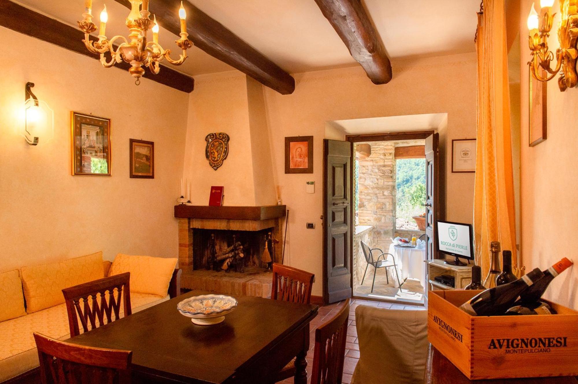 Rocca Di Pierle, Agriturismo Di Charme - Cortona Mercatale  Екстер'єр фото