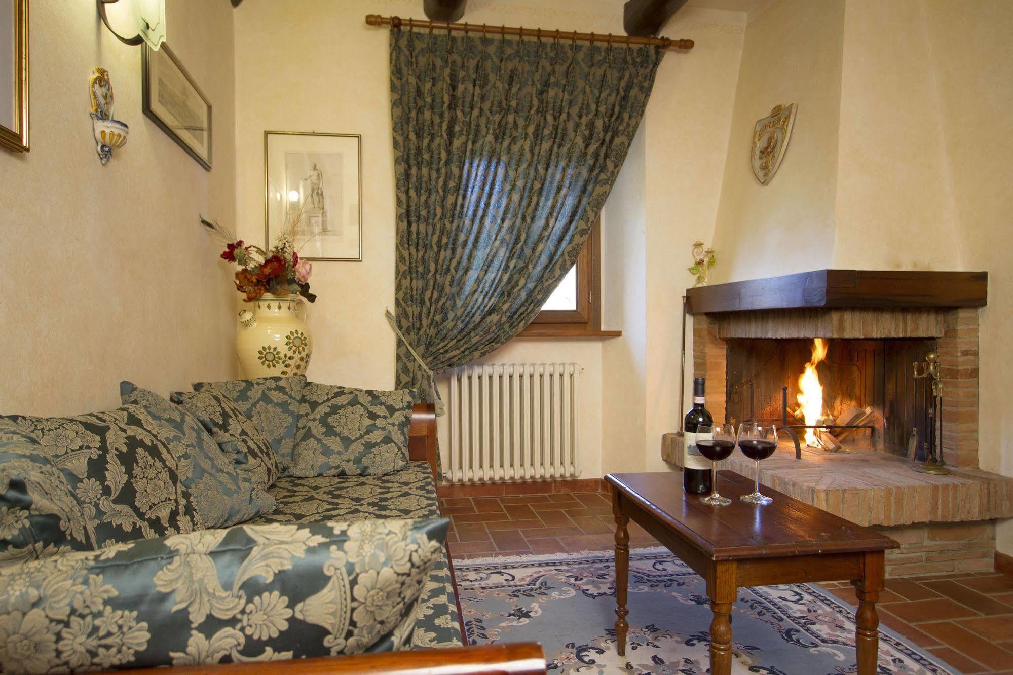 Rocca Di Pierle, Agriturismo Di Charme - Cortona Mercatale  Екстер'єр фото
